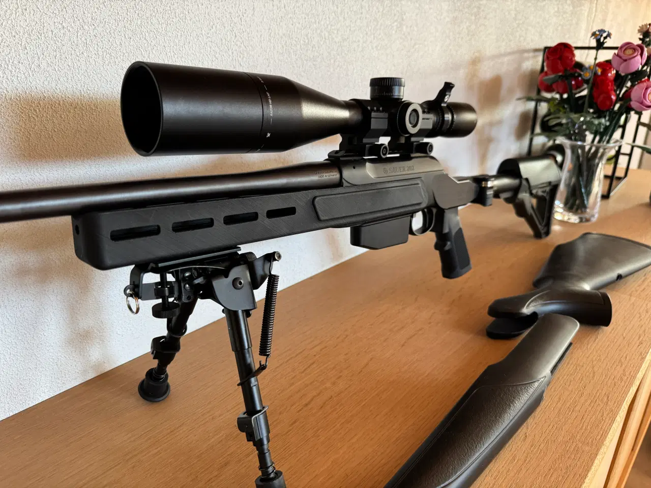 Billede 1 - Sauer 202 - 6,5x55 - med justerbart/foldbar skæfte