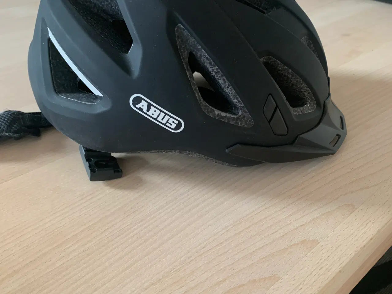 Billede 1 - Abus cykelhjelm 