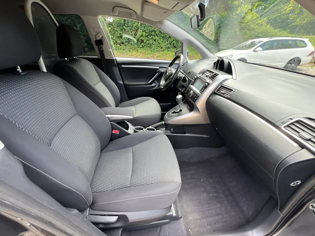 Billede 15 - Toyota verso 1.8 aut. 