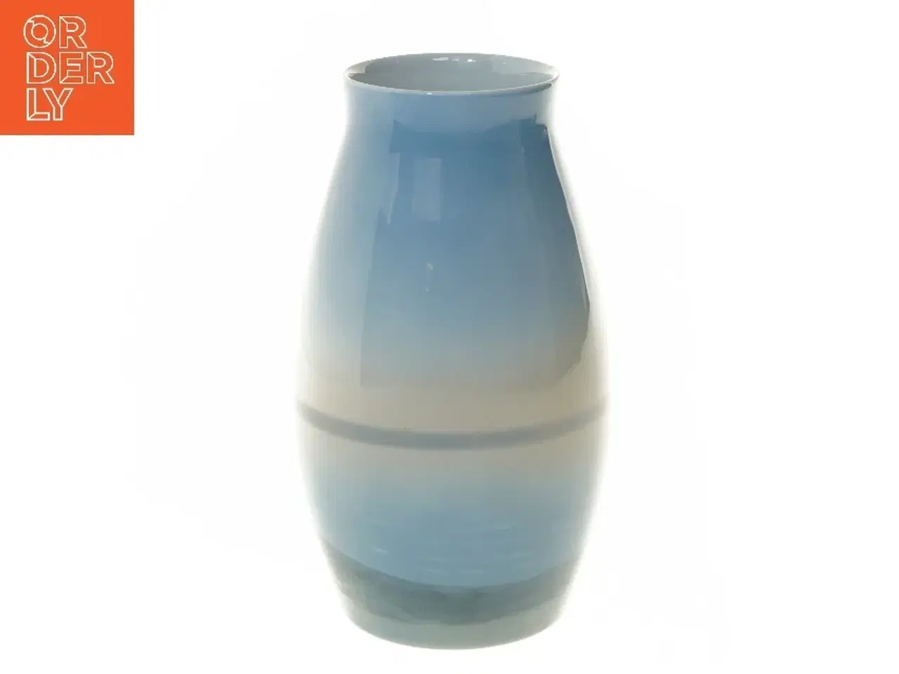 Billede 4 - Porcelænsvase fra royal copenhagen med landskabsmotiv fra B&G (str. Ø 9x22 cm)