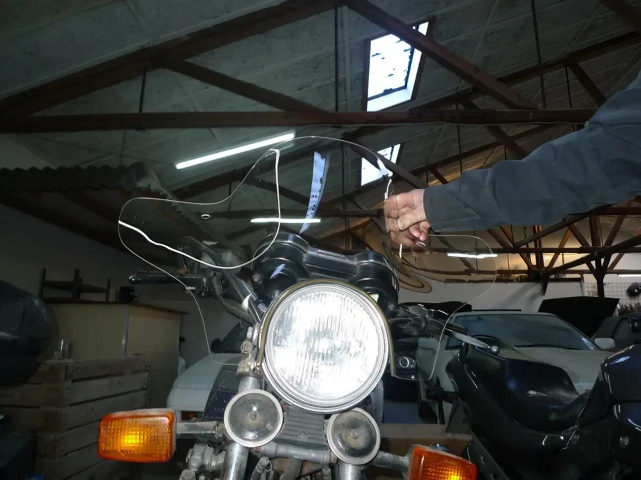 Billede 3 - 2 stk. universal vindskærme til MC m.m.