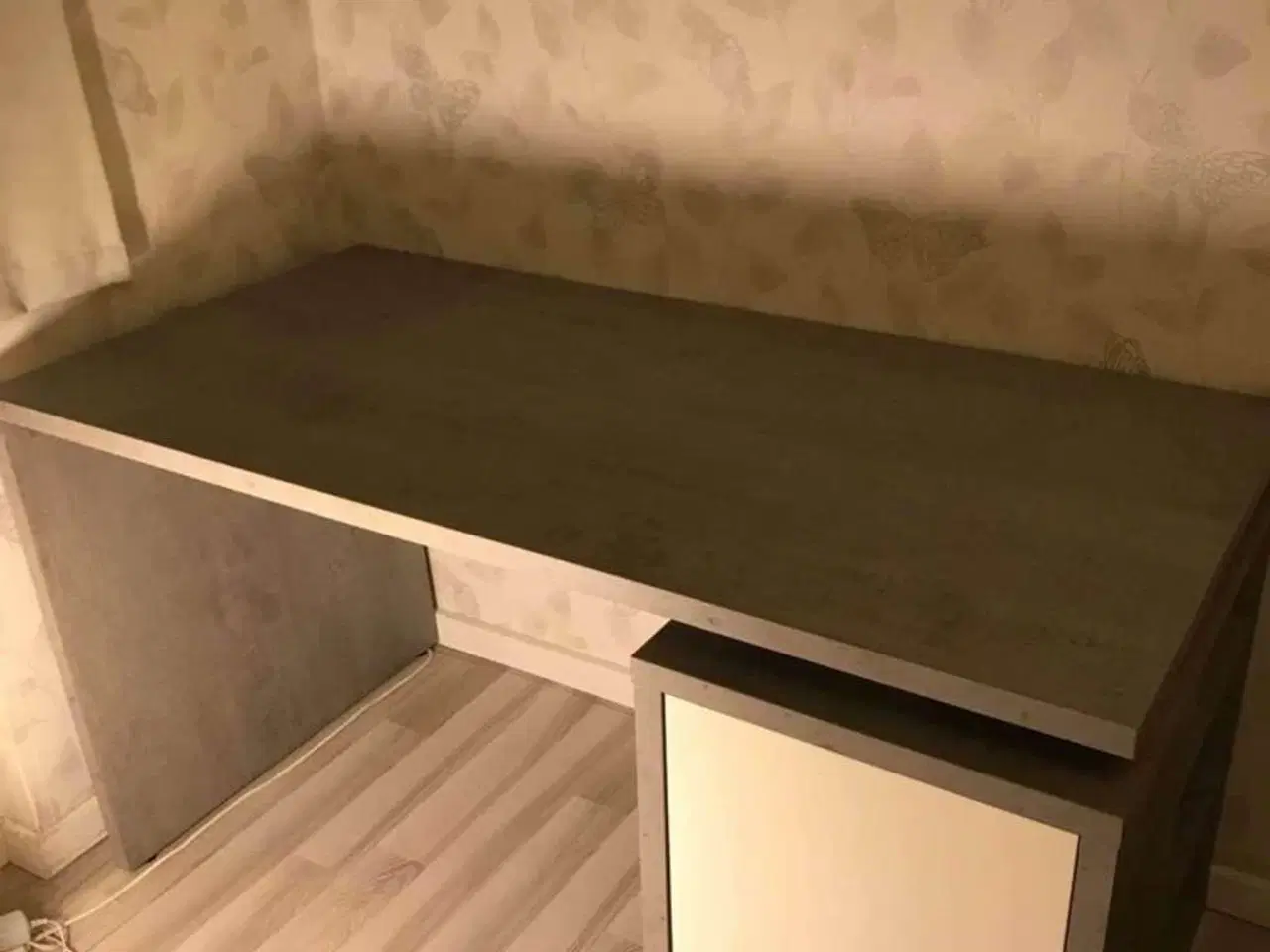 Billede 5 - Skrivebord i perfekt stand 