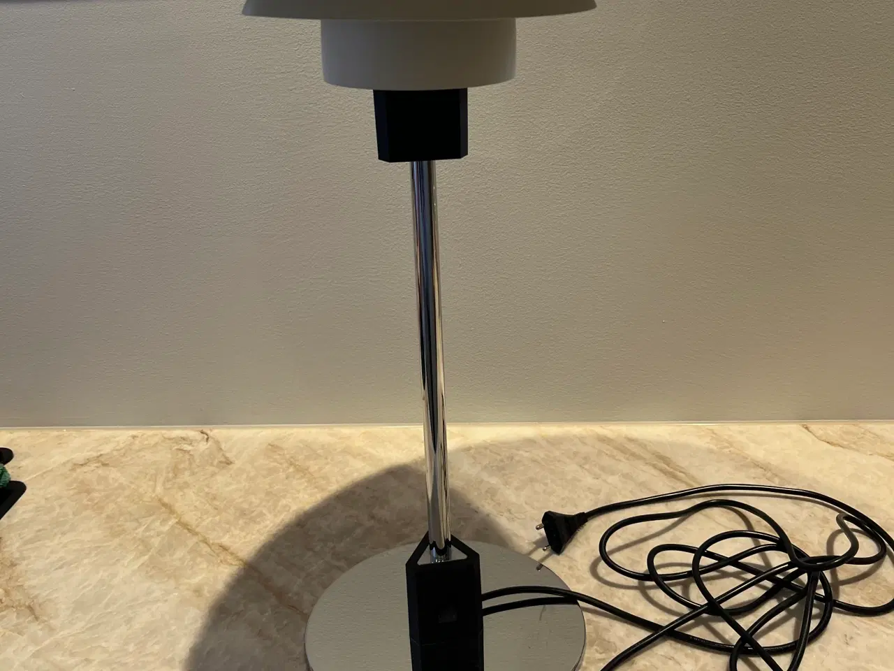 Billede 2 - PH 4/3 bordlampe fra Louis Poulsen