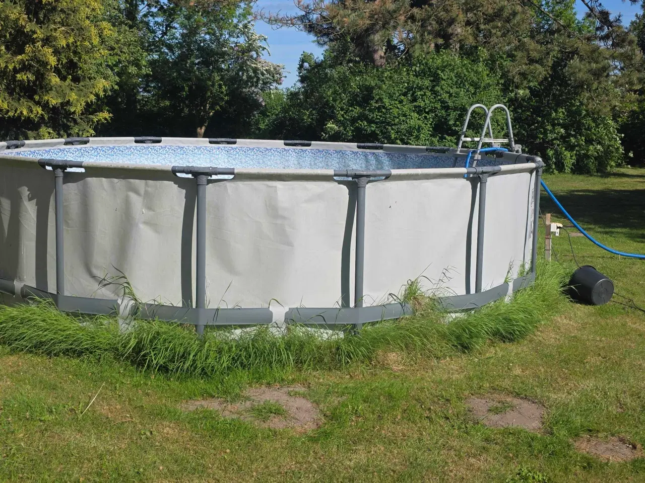 Billede 1 - Rund havepool,110 høj. 535 cm i diameter, med pump