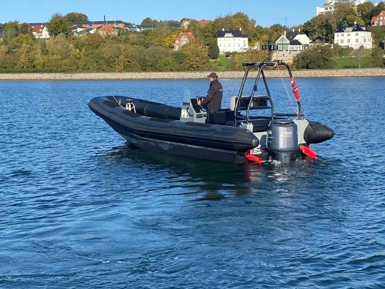 Billede 1 - Carson RIB 7,5 meter med 250 HK Yamaha