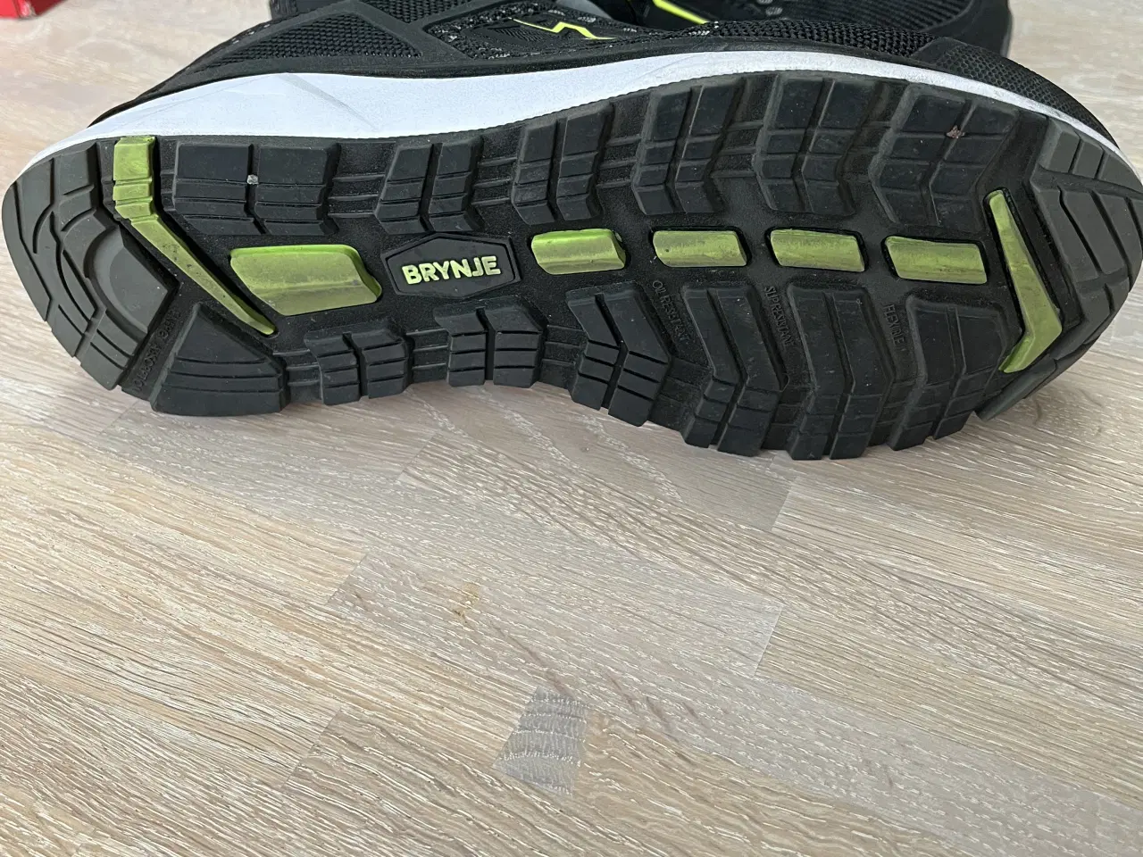 Billede 3 - brynje sikkerhedssko Størrelse 38