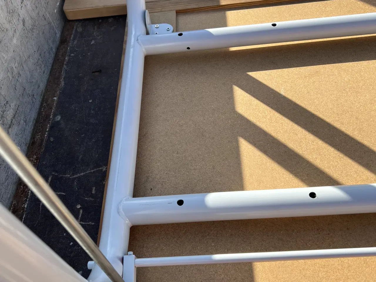 Billede 5 - skrive-/ tegneborde - fra Randers Møbler