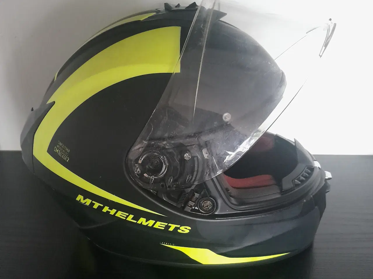 Billede 1 - MT Genesys hjelm str. M 56-58