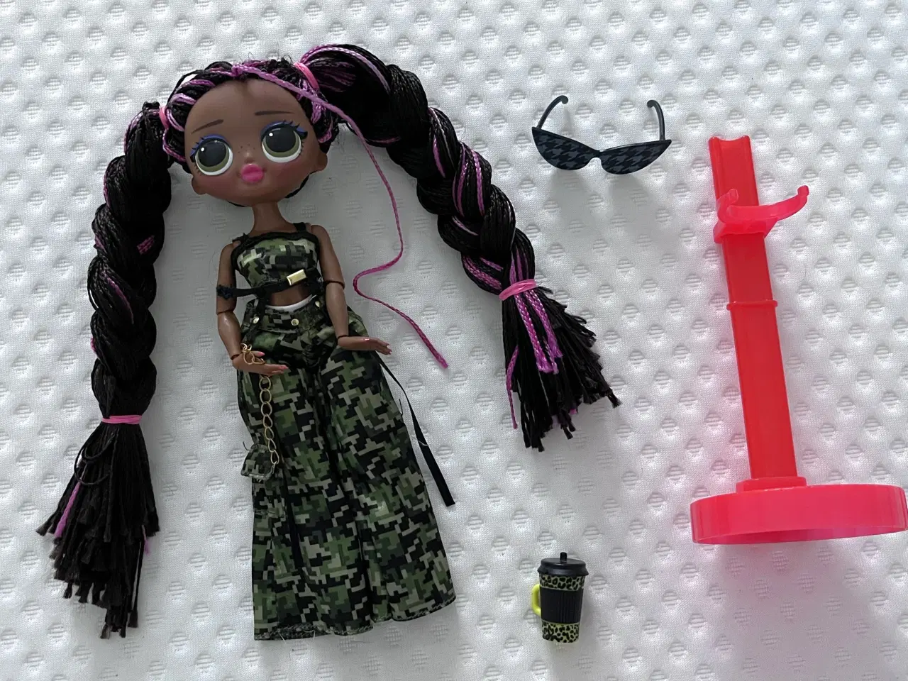 Billede 3 - L.O.L. Surprise Dukke inkl. tilbehør