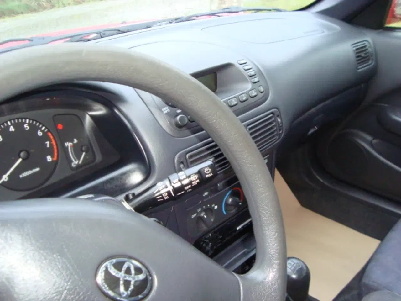 Billede 9 - "NY" COROLLA 1,4 LB rummelig/økonomisk