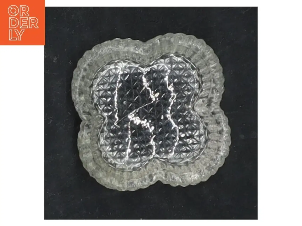 Billede 1 - Glas skål (str. 4,5x4,5 cm)