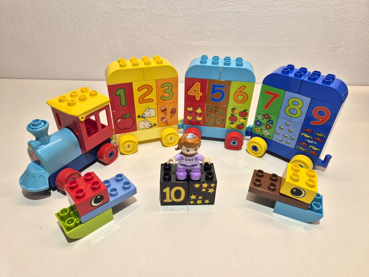 Billede 1 - Duplo Taltog Med tal fra 1 til 10 samt symboler