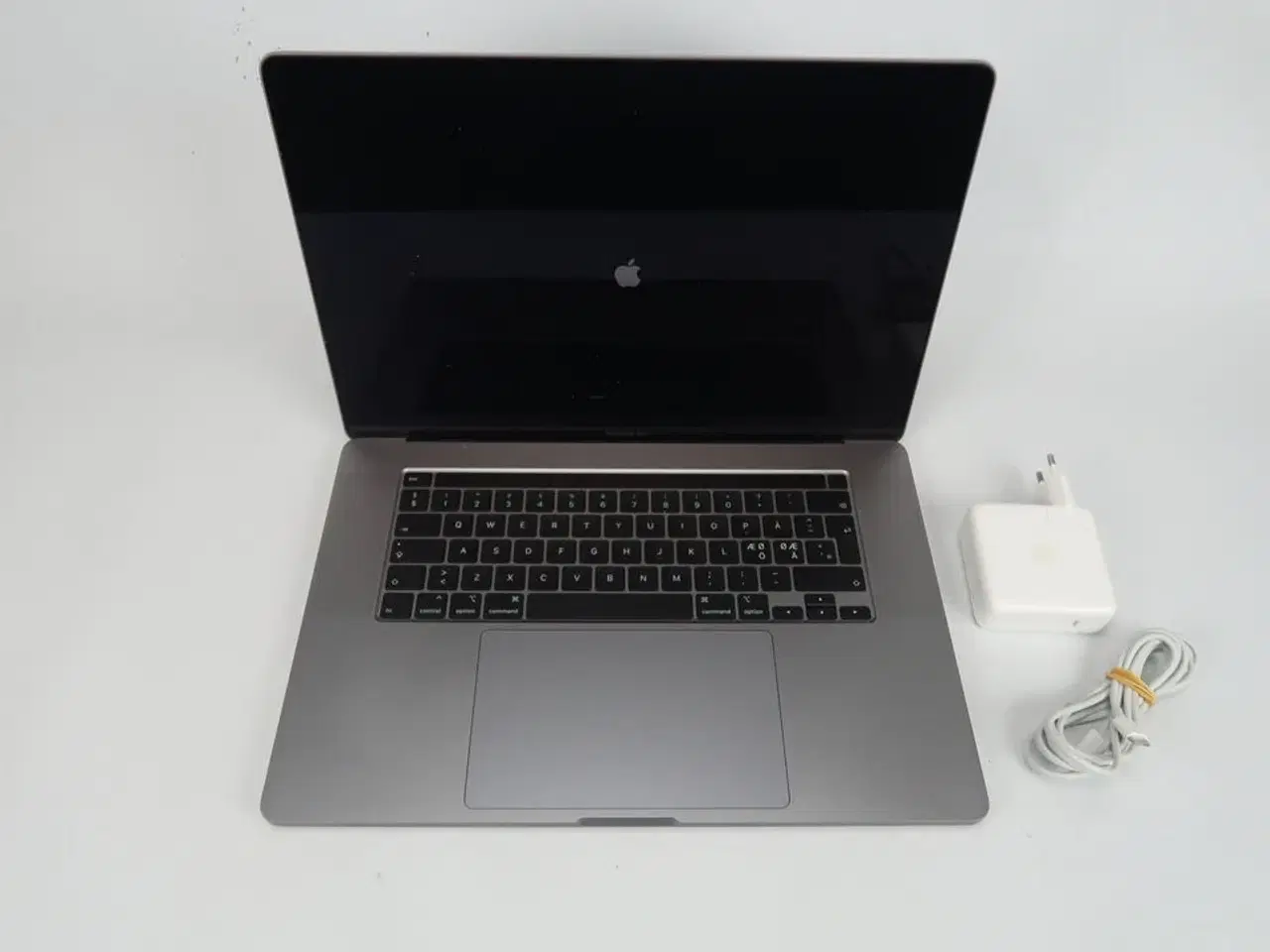Billede 1 - Apple Macbook Pro I7-9750H 16"
