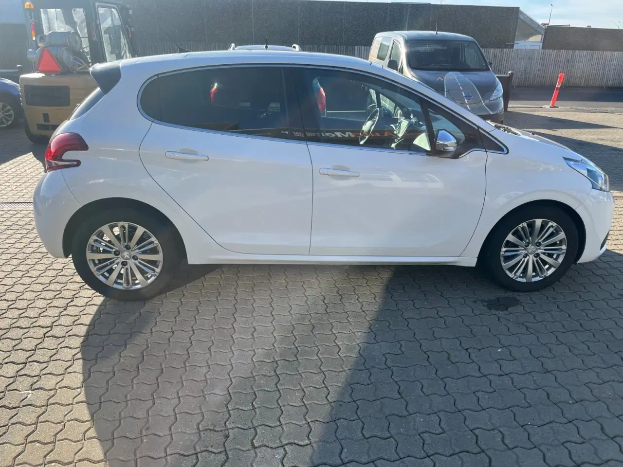 Billede 7 - Peugeot 208 1,6 BlueHDi 100 Desire Sky