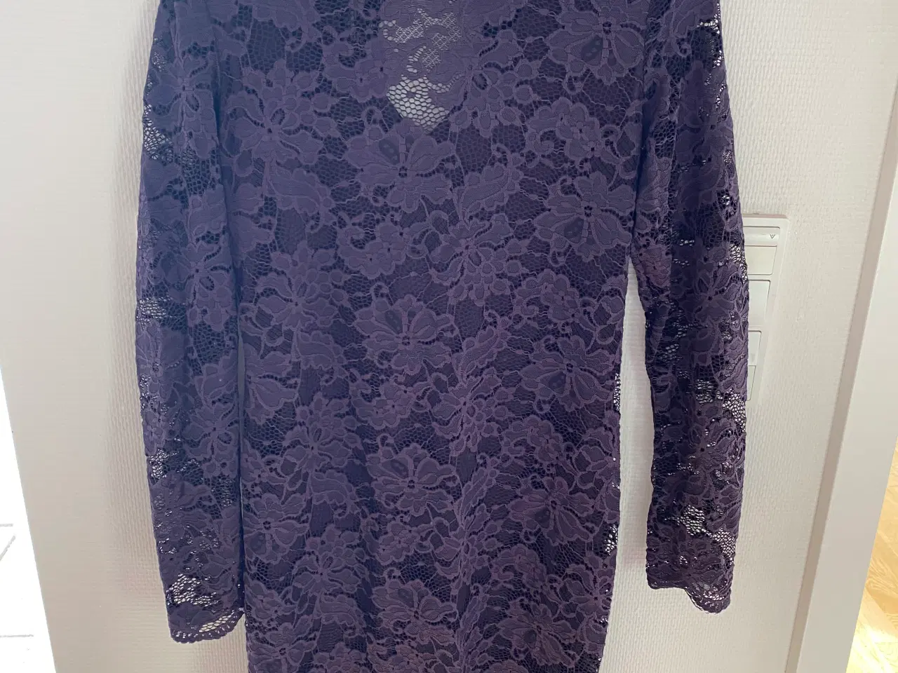 Billede 2 - Diverse kjoler str. M