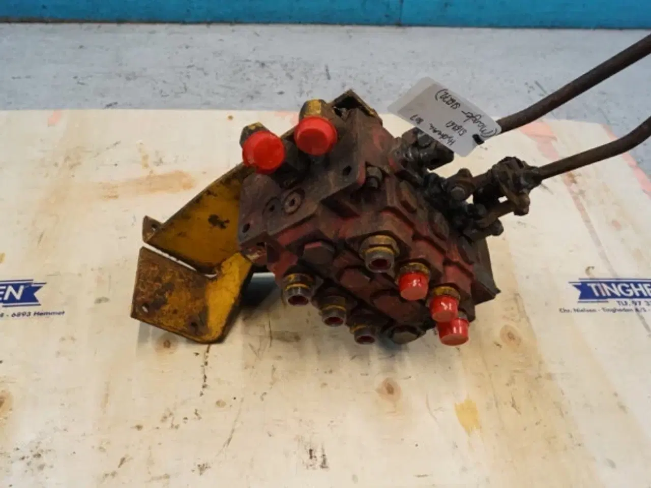 Billede 4 - Hydrema 807 Hydraulikventil 516261