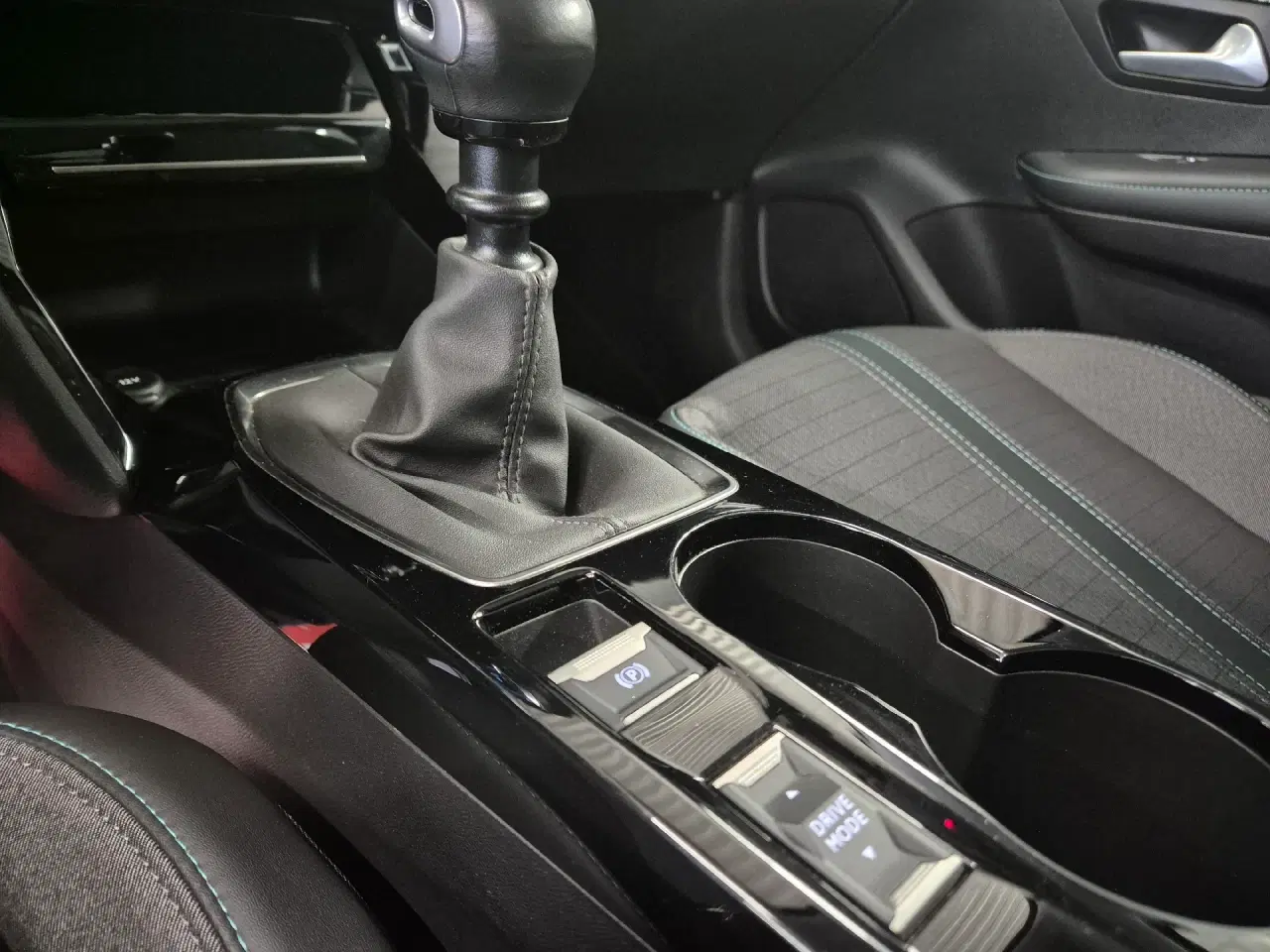 Billede 13 - Peugeot 208 1,5 BlueHDi Allure Sky 102HK 5d 6g