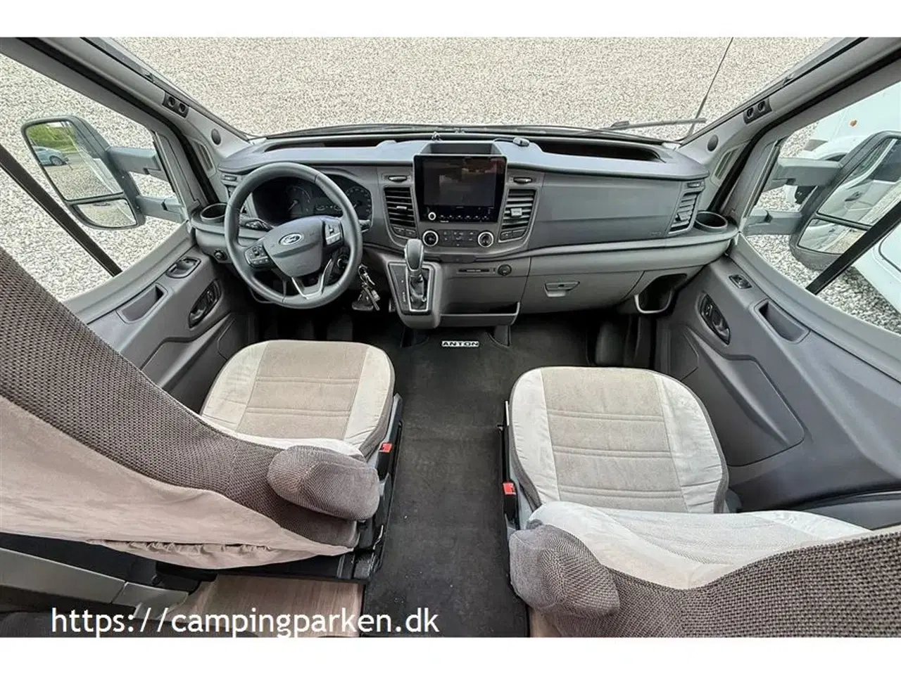 Billede 2 - 2022 - Benimar   Vinterisoleret Benimar med queensbed og face-to-face siddegruppe