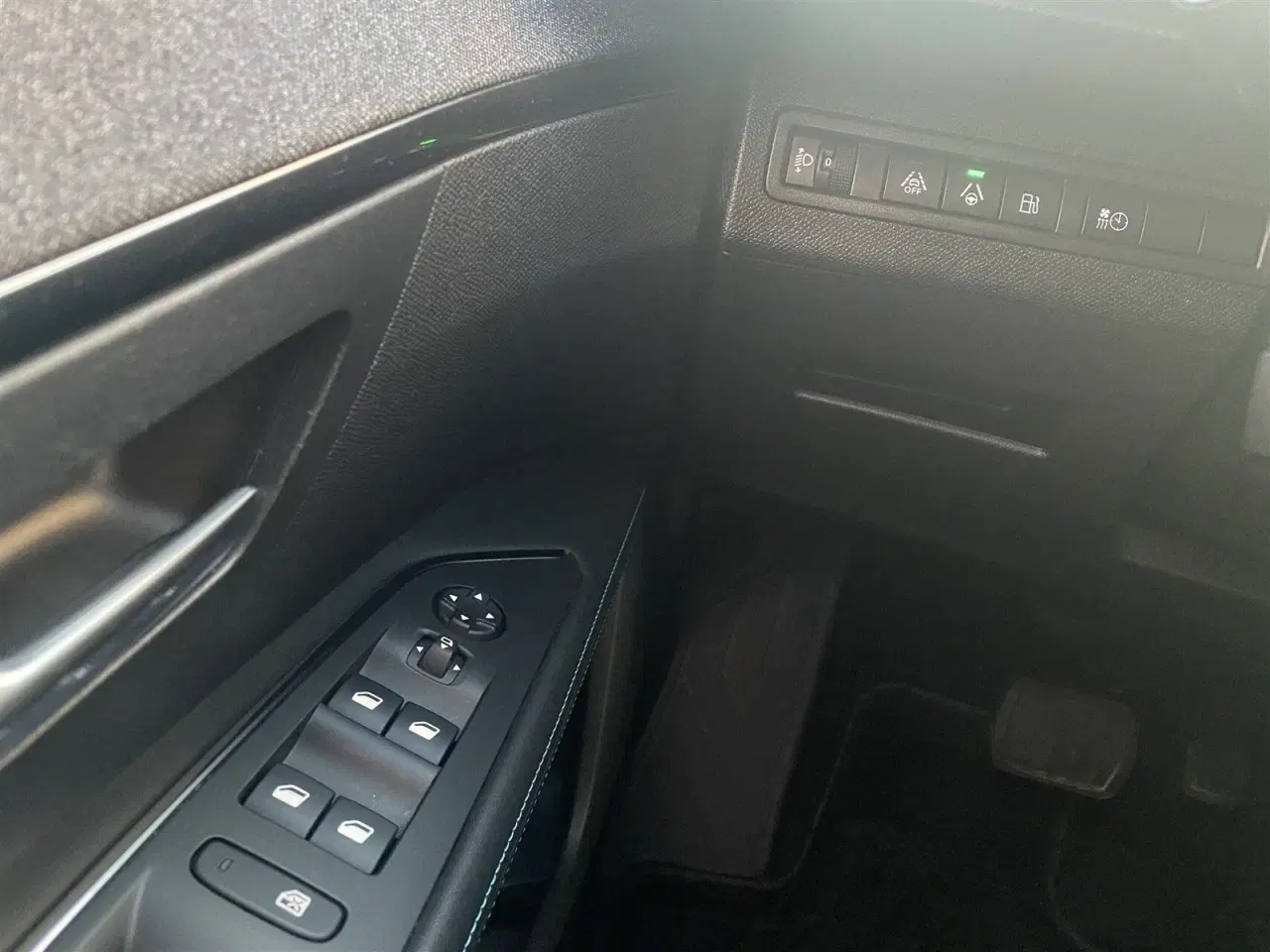 Billede 13 - Peugeot 3008 1,6 Hybrid Allure Pack EAT8