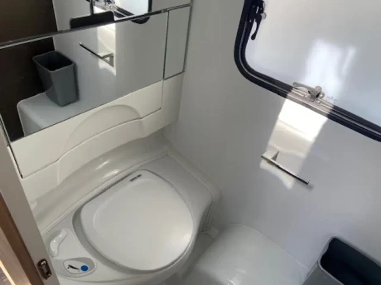 Billede 11 - Adria Altea 492 LU