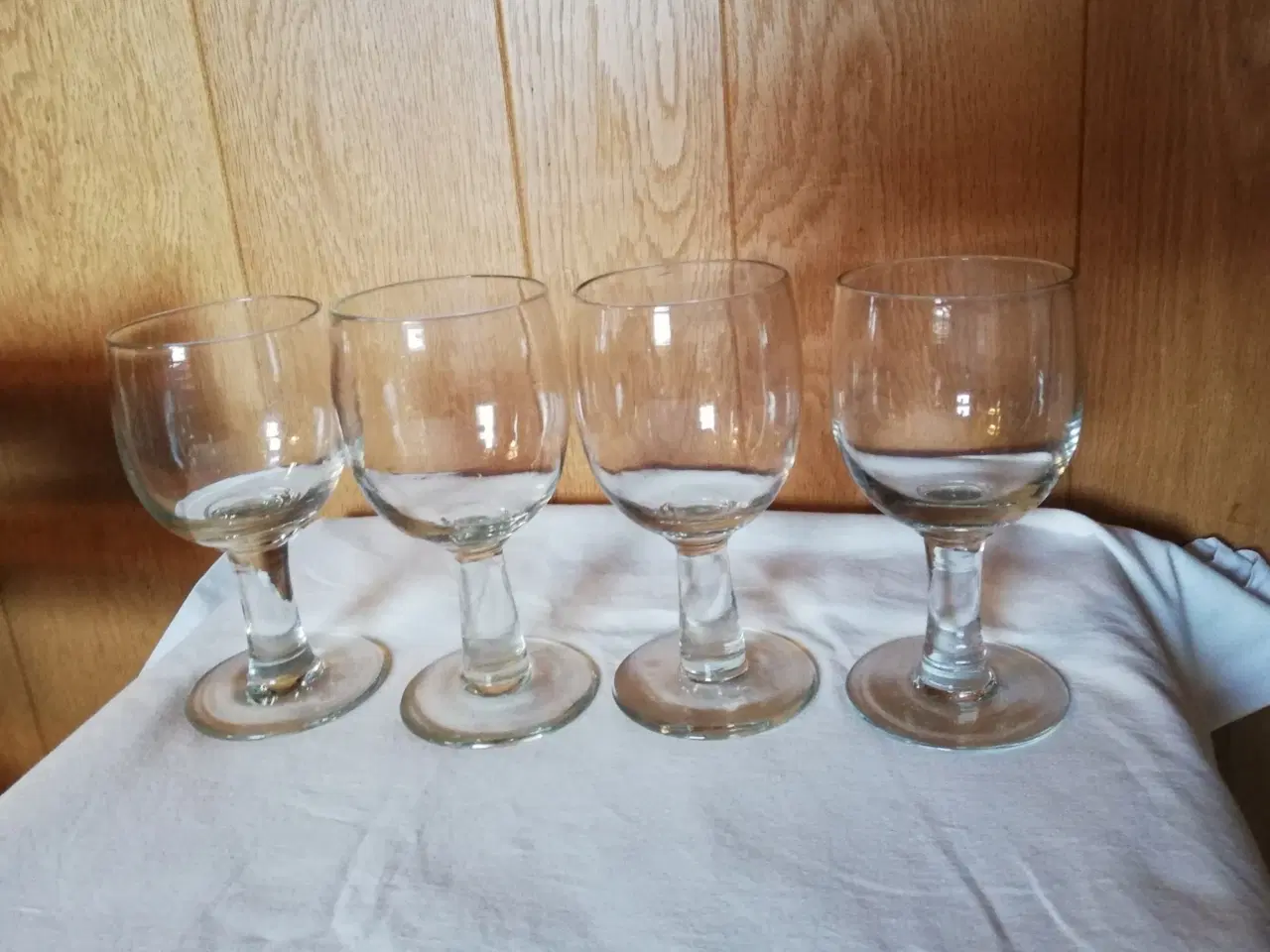 Billede 2 - 4 Ballonglas med lige stilk 