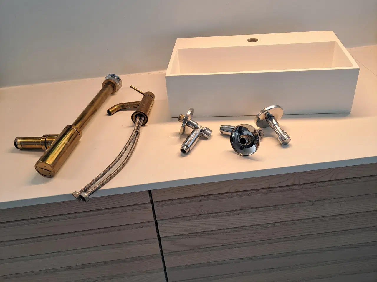 Billede 1 - Designvask m. armatur