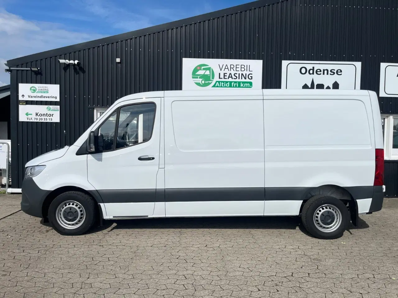 Billede 1 - Mercedes Sprinter 215 2,0 CDi A1 Chassis aut. FWD