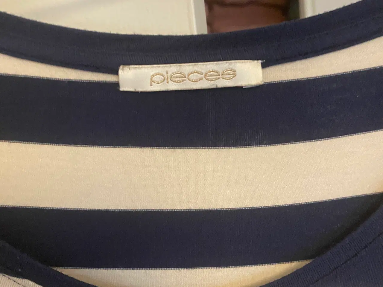 Billede 5 - Kjole i stribet hvid/blå