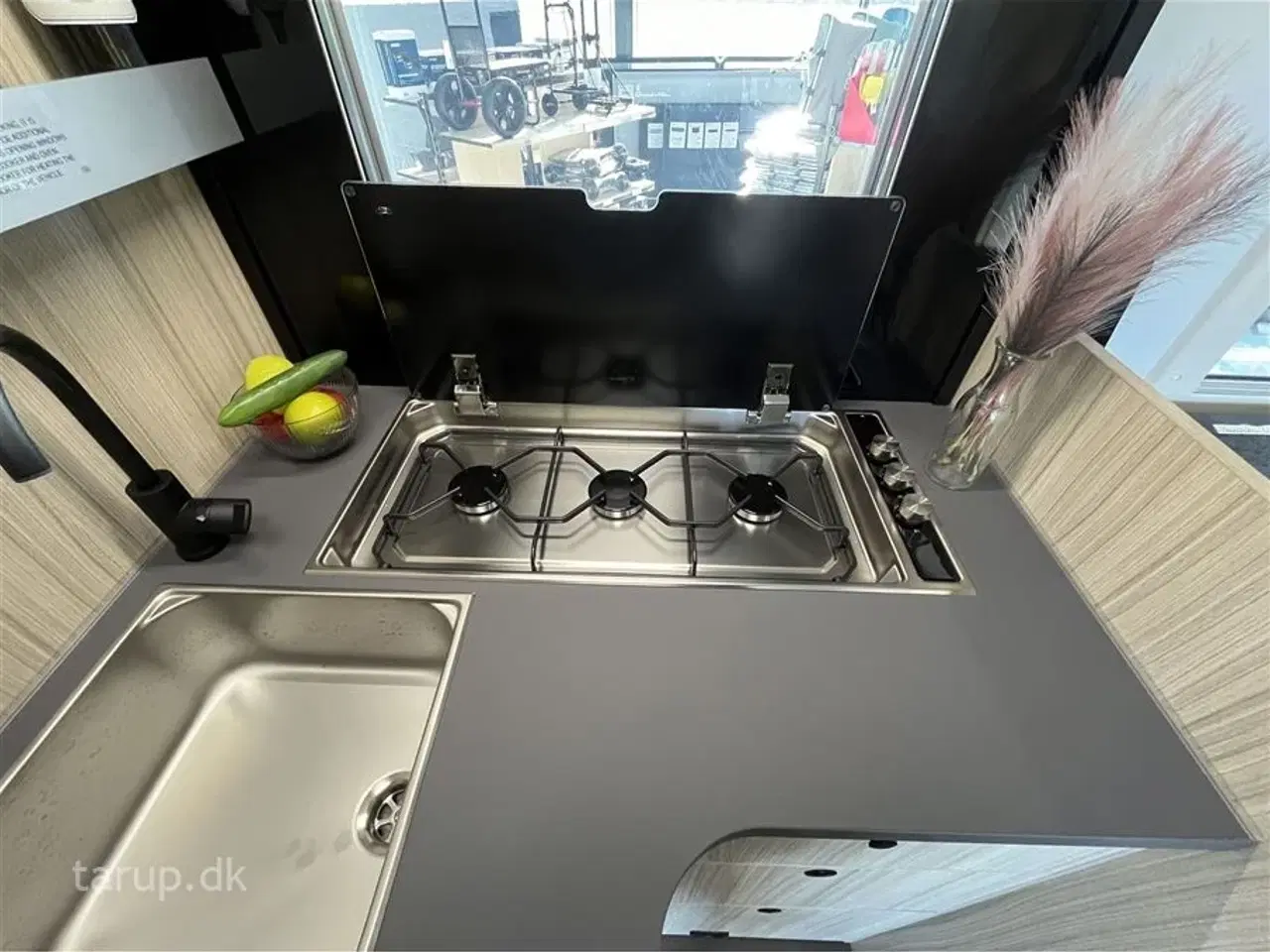 Billede 13 - 2026 - Sun Living S 72 DL Automatgear 165 HK   KAMPAGNEPAKKE – ALT DETTE FÅR DU MED! 🚐✨ - 165 hk med automatgear, Adaptiv fart pilot.......