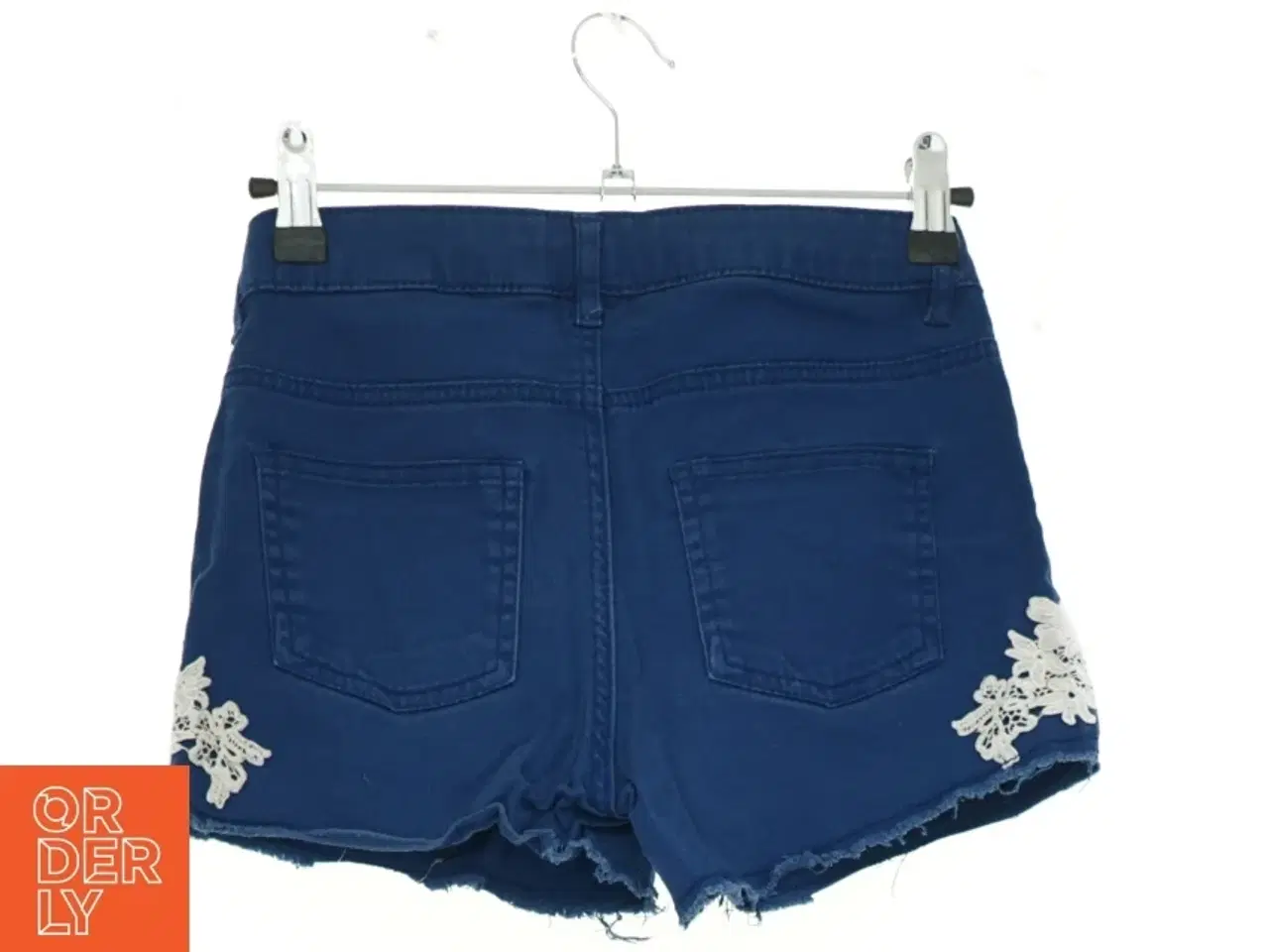 Billede 2 - Shorts fra H&M (str. 152 cm)