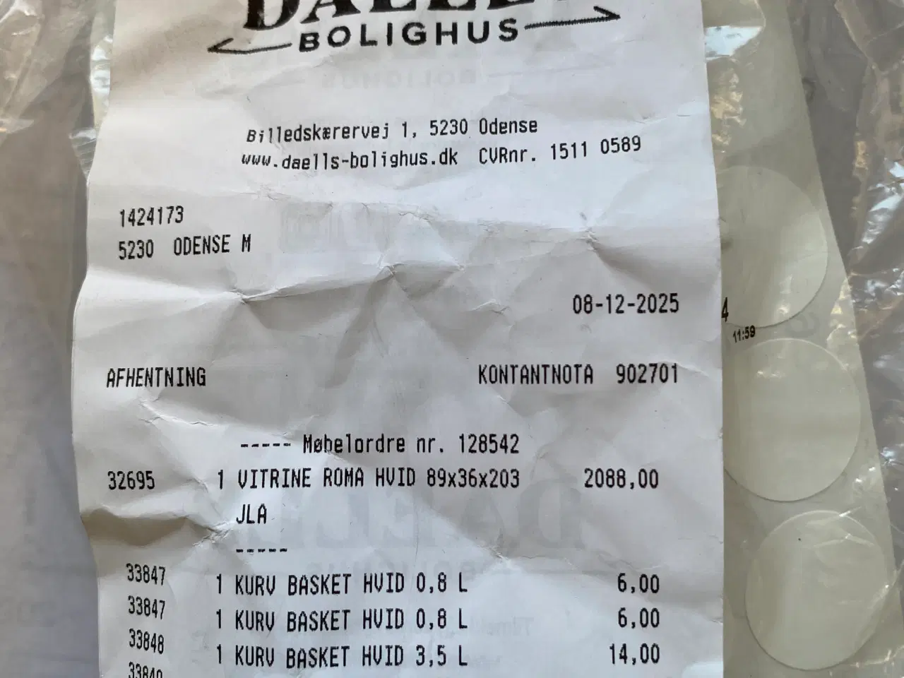 Billede 4 - Vitrineskab hvidlakeret helt nyt