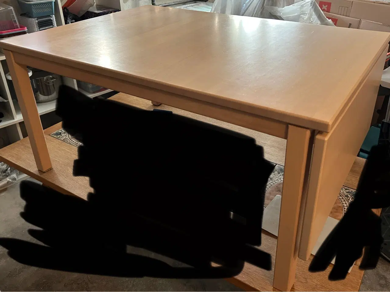 Billede 2 - Lyst sofabord med plade 