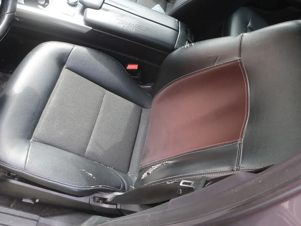 Billede 4 - Personbil MERCEDES E220 Bluetec diesel (momsfri) (uden afgift)