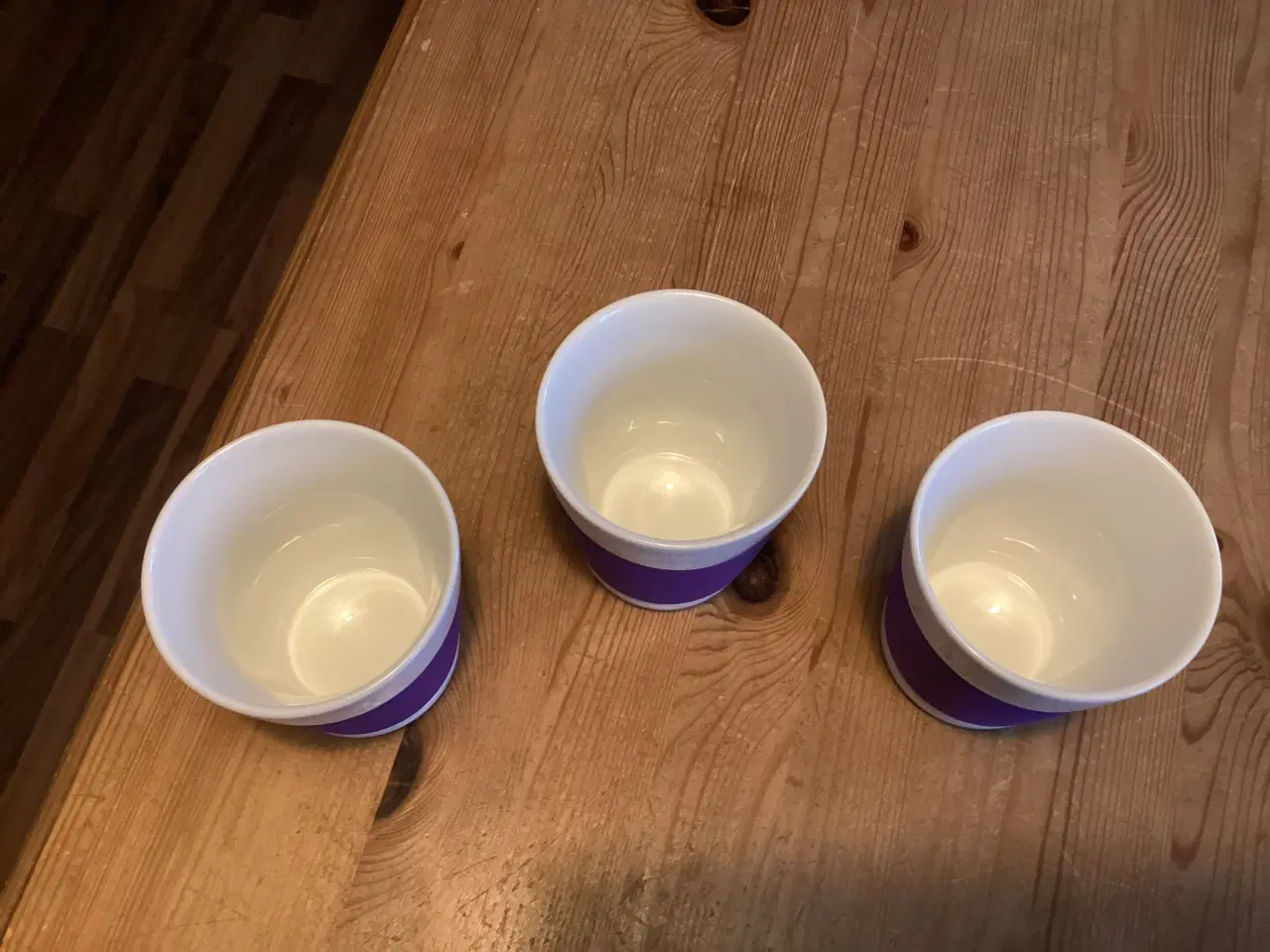 Billede 8 - Bodum Krus, Osteklokke, Porcelæns Knager, Og Mere.