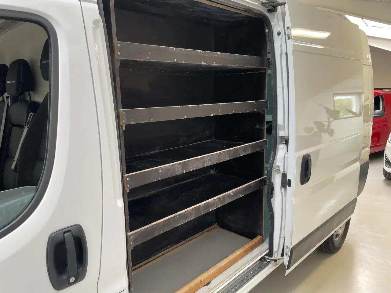 Billede 14 - Fiat Ducato 35 2,2 MJT 140 Kassevogn L3H2 Pro+ aut.