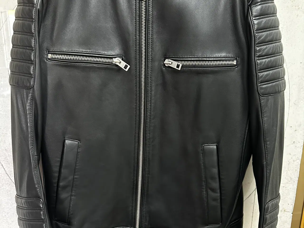 Billede 1 - Hugo Boss læder jakker