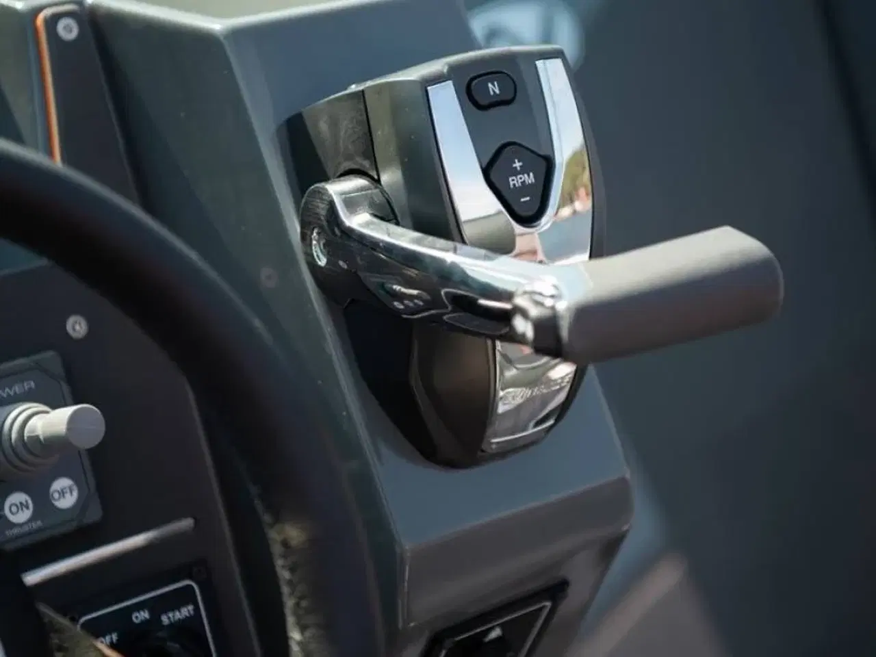 Billede 11 - Nordkapp Enduro 705 - 150 HK Yamaha/Udstyr