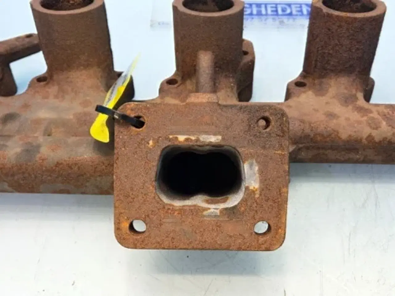 Billede 14 - John Deere  6068   Manifold   R521308