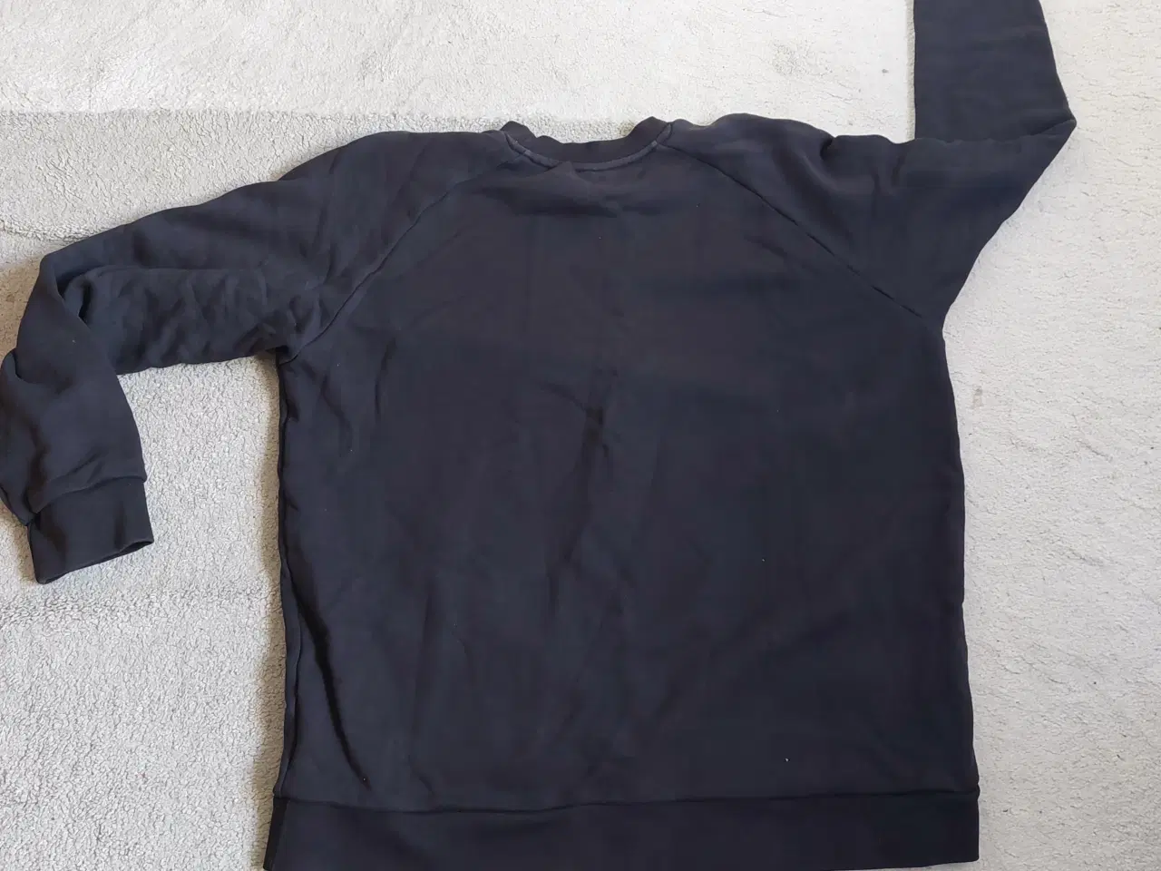 Billede 6 - Sweatshirts str. XL