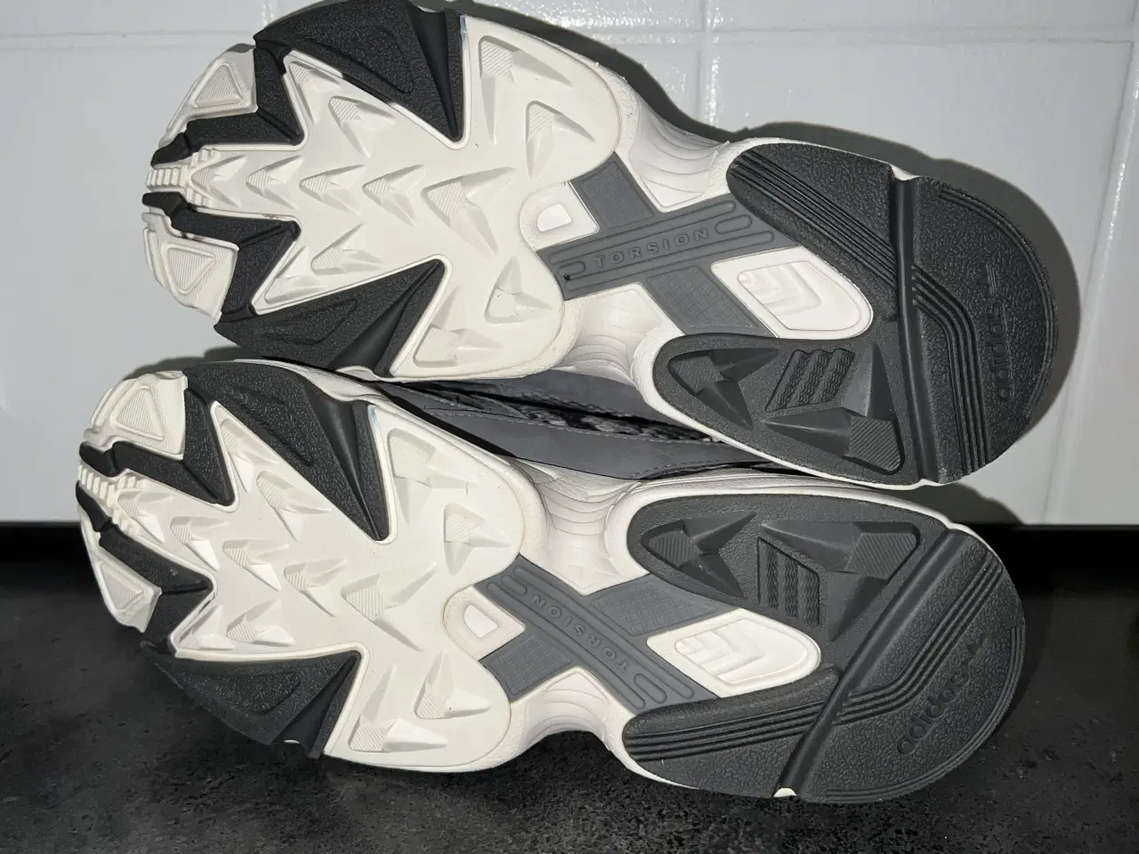 Billede 8 - Adidas streetsko