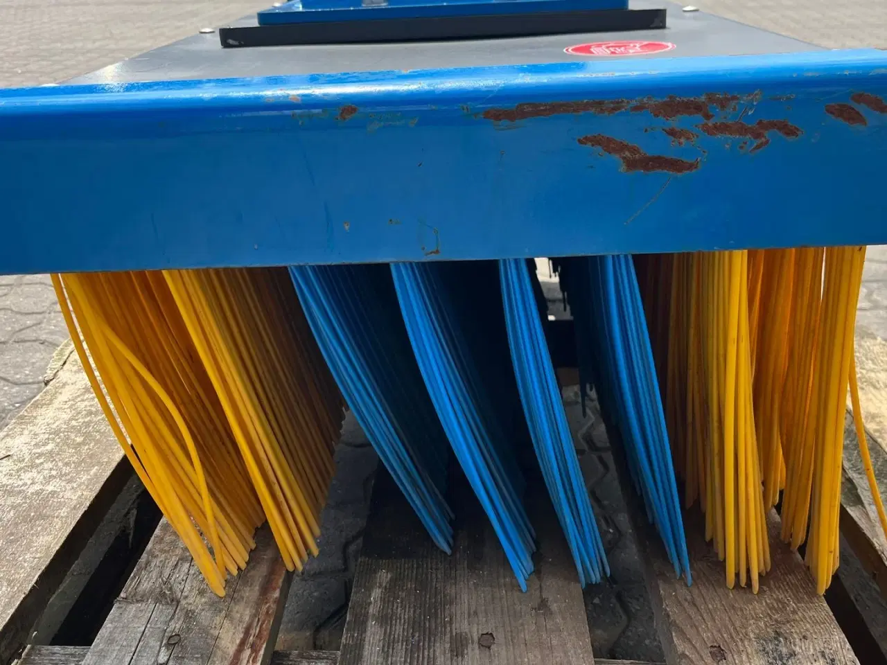 Billede 6 - - - - 100 cm Sweper kost til minigraver
