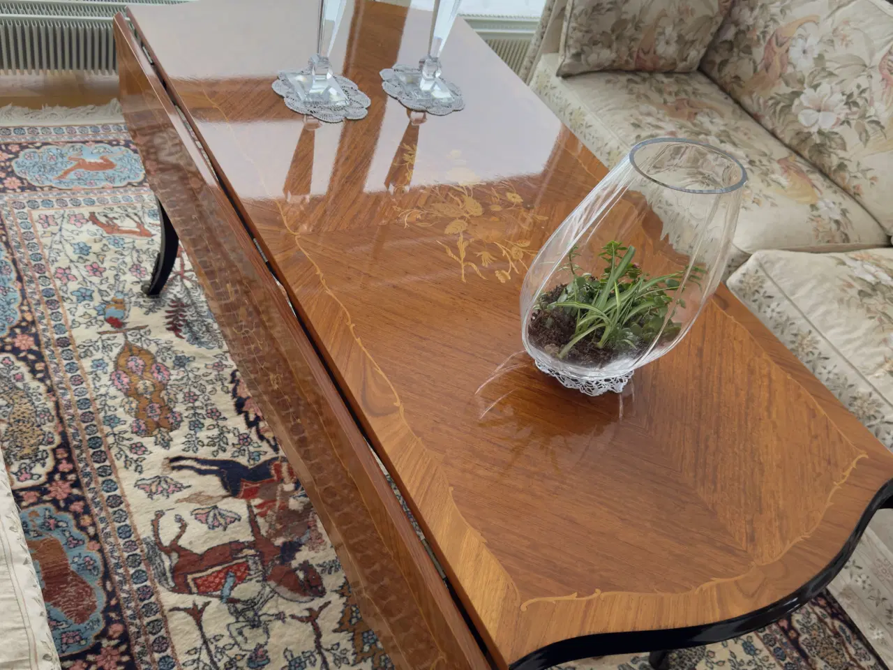 Billede 2 - Sofabord i mahogni med indlagt rosentræ