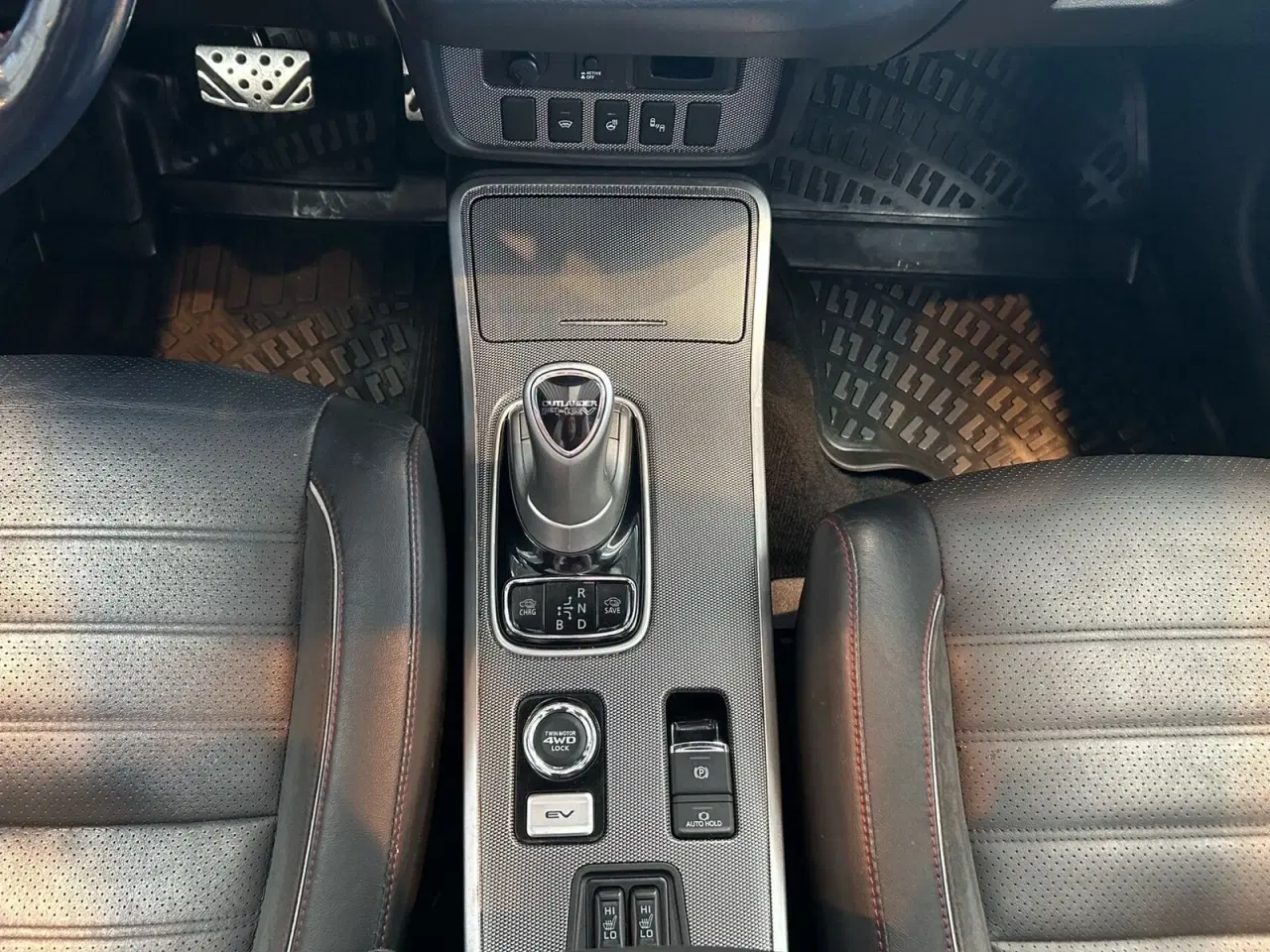 Billede 10 - Mitsubishi Outlander 2,0 PHEV Instyle CVT 4WD