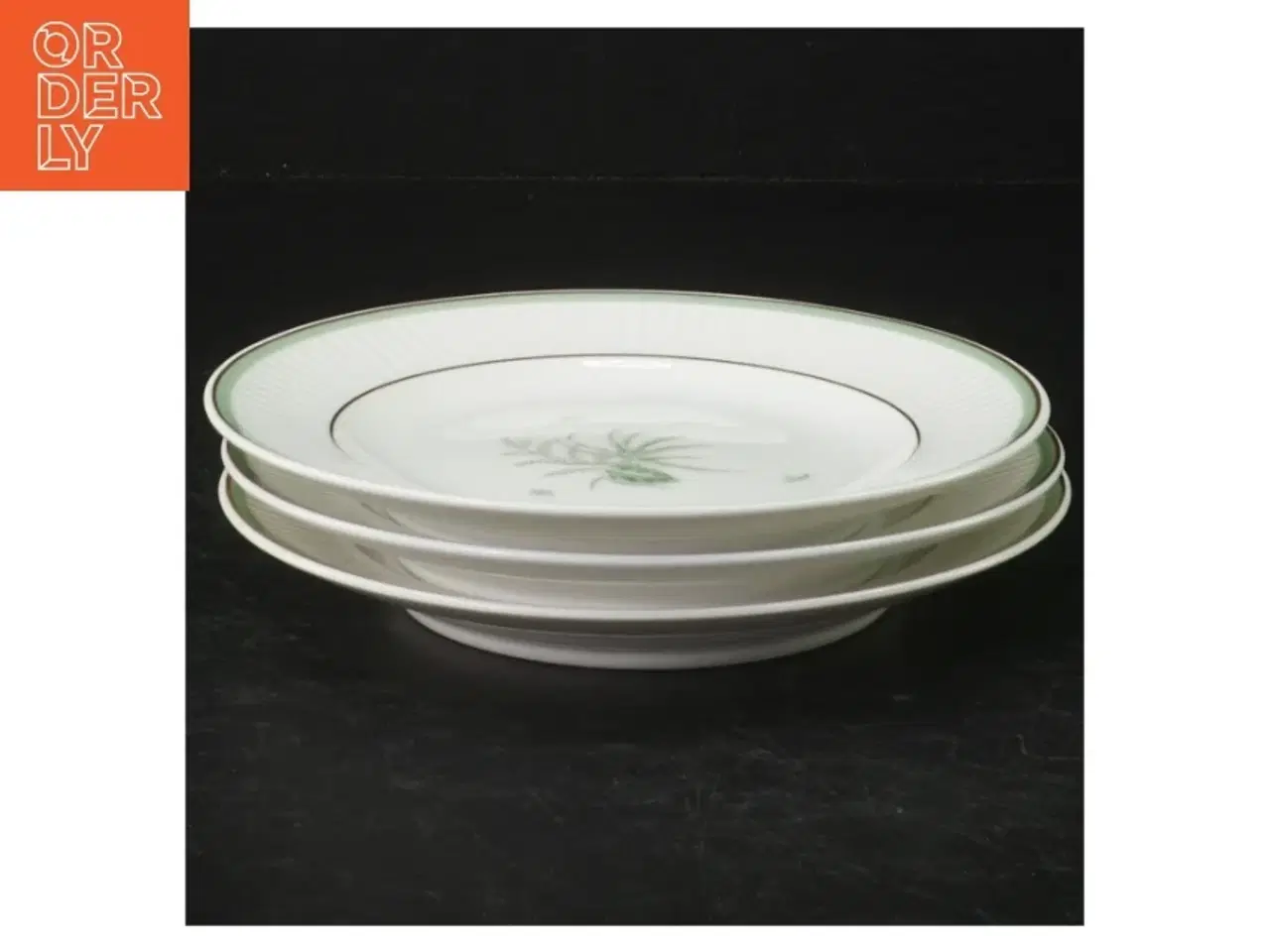 Billede 1 - Grøn Melodi RC Porcelænstallerkener med botanisk motiv fra Royal Copenhagen (str. Ø 15,5)