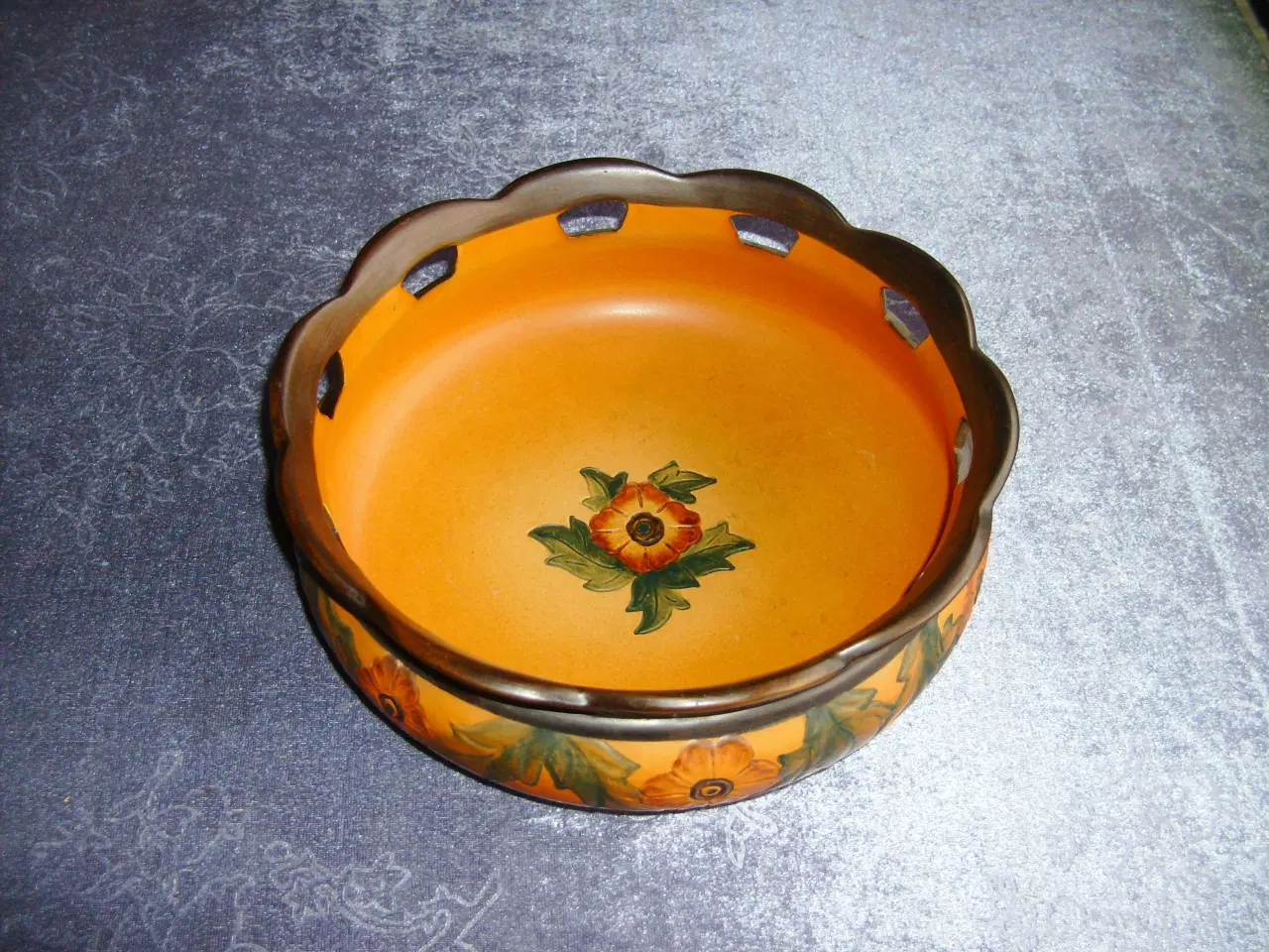 Billede 1 - Antik P. Ipsens Enke skål