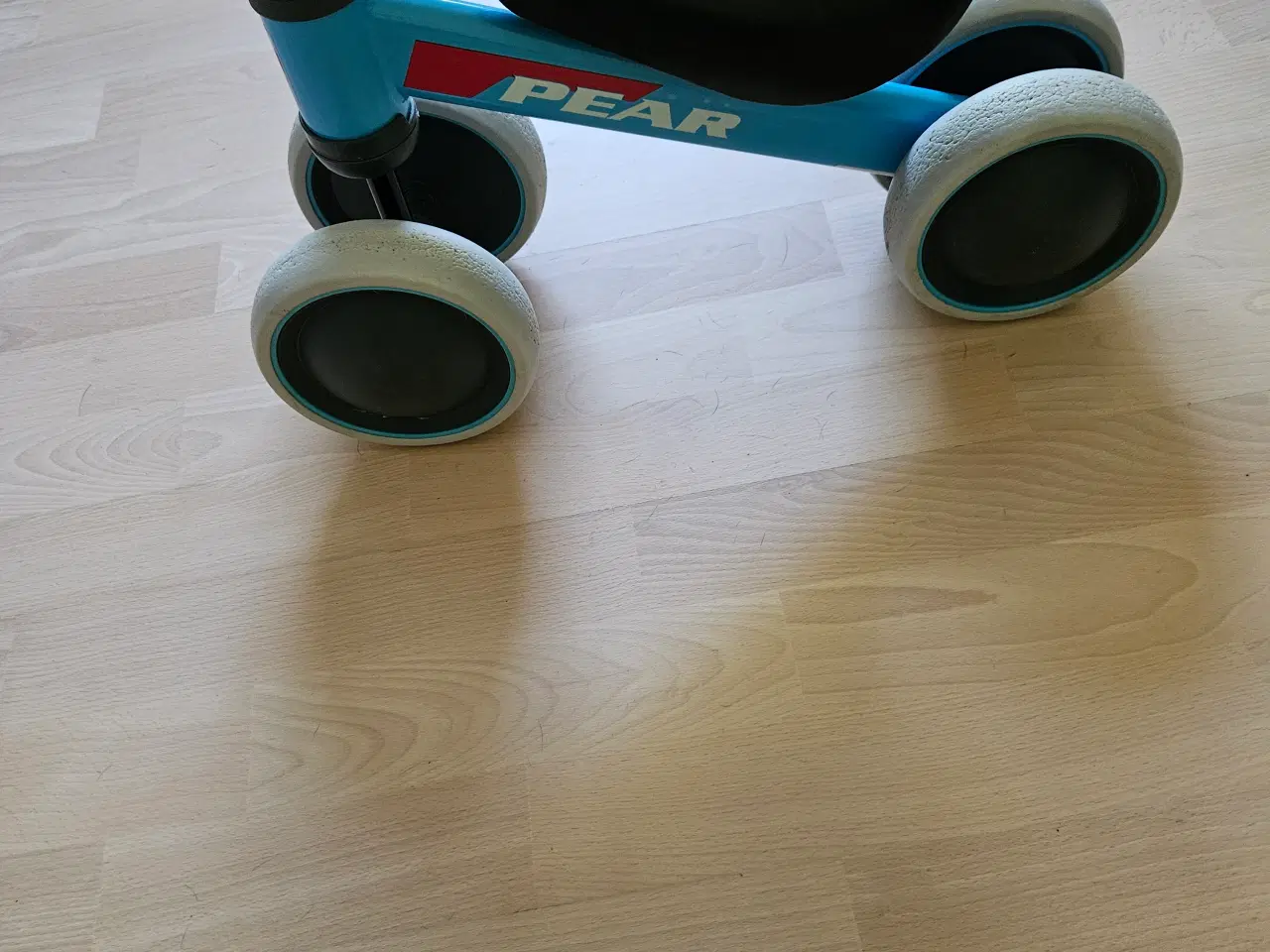 Billede 2 - lille løbecykel