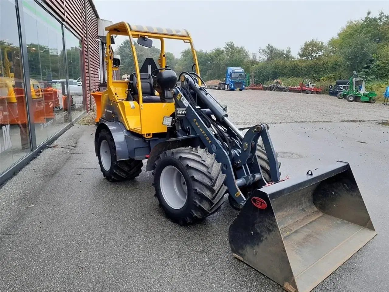 Billede 4 - Eurotrac W12-F