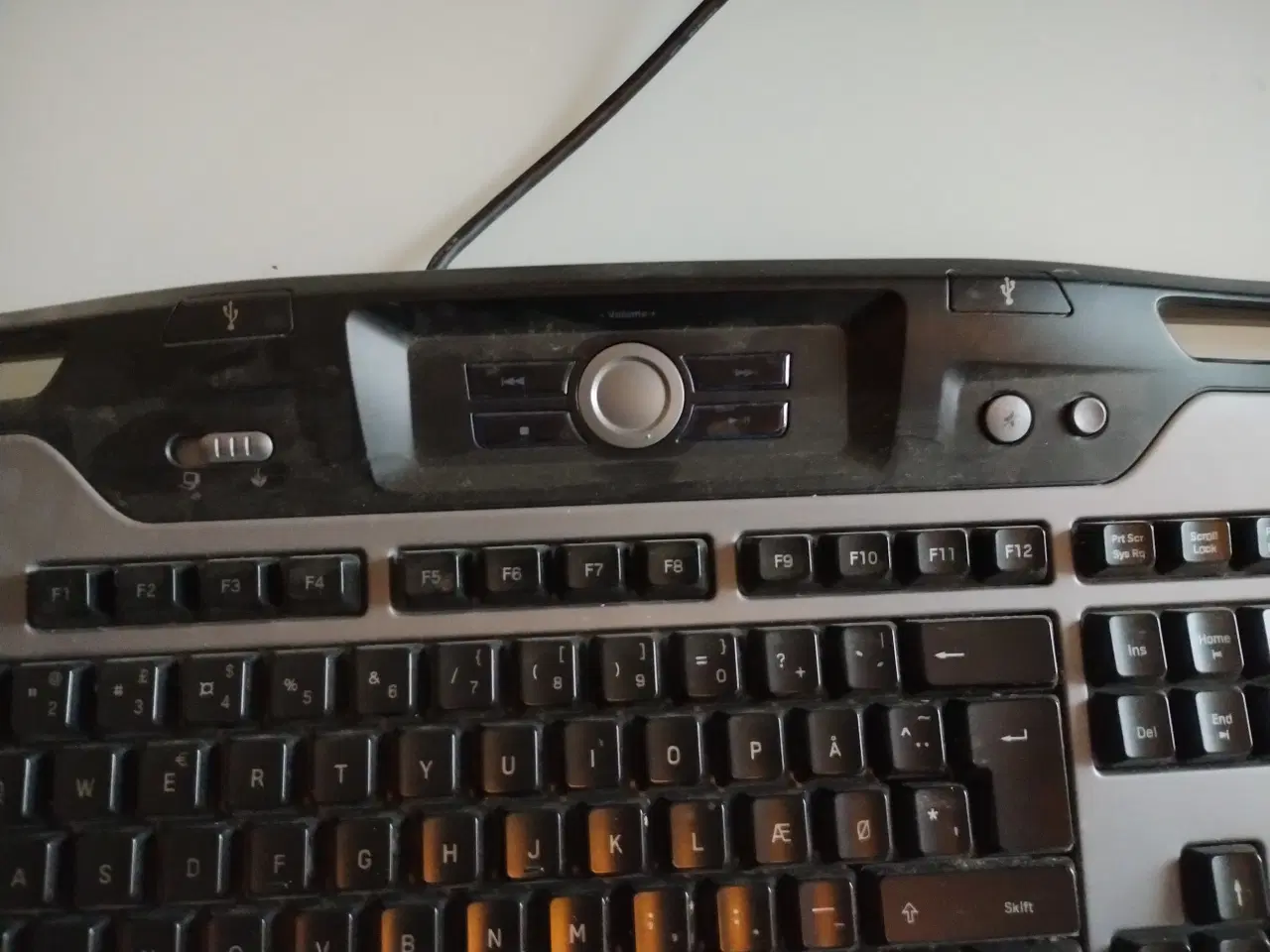 Billede 7 - Gamer keyboard med lys & ledning : Logitech G11