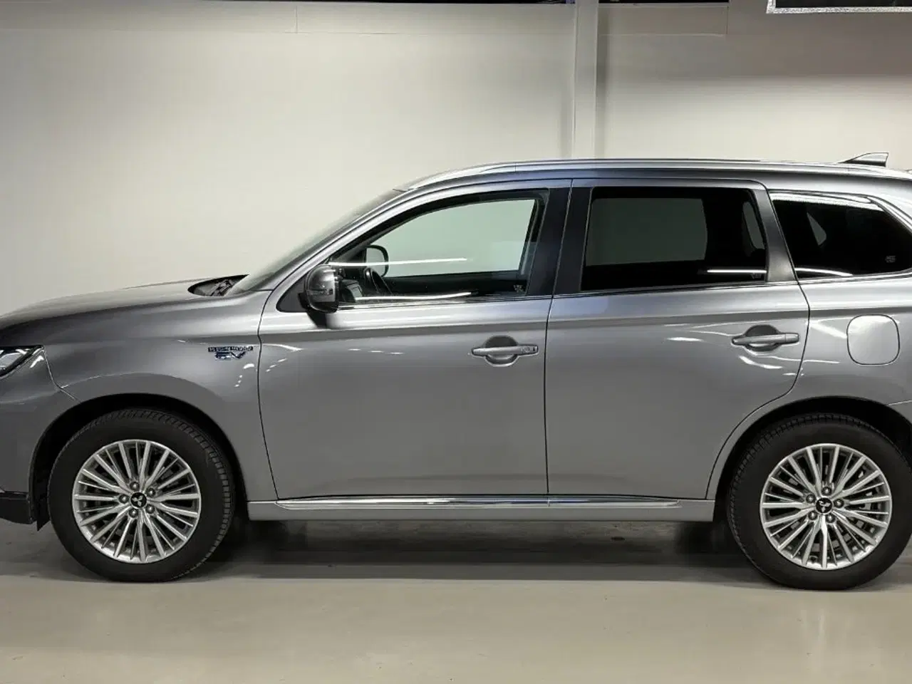 Billede 3 - Mitsubishi Outlander 2,4 PHEV Intense CVT 4WD