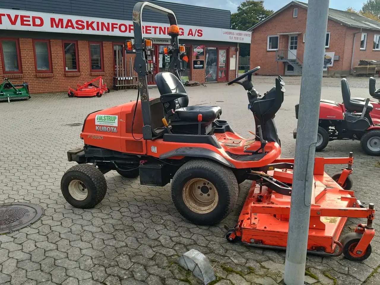 Billede 4 - Kubota F3890 med 4 WD og spare